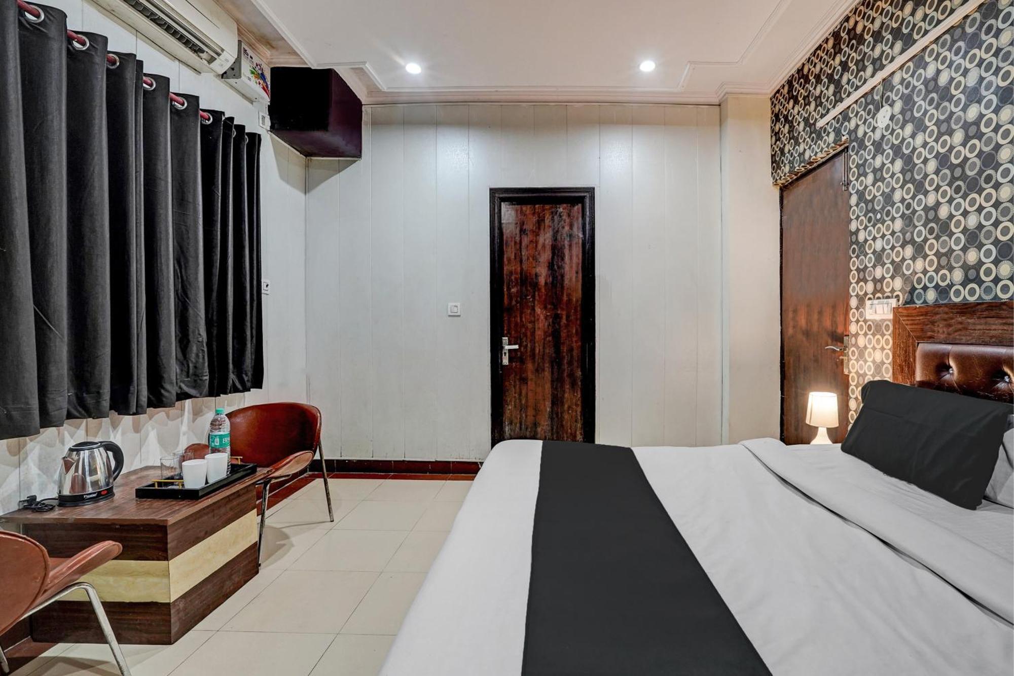 Super Hotel O Bg Hotel Faridabad Luaran gambar