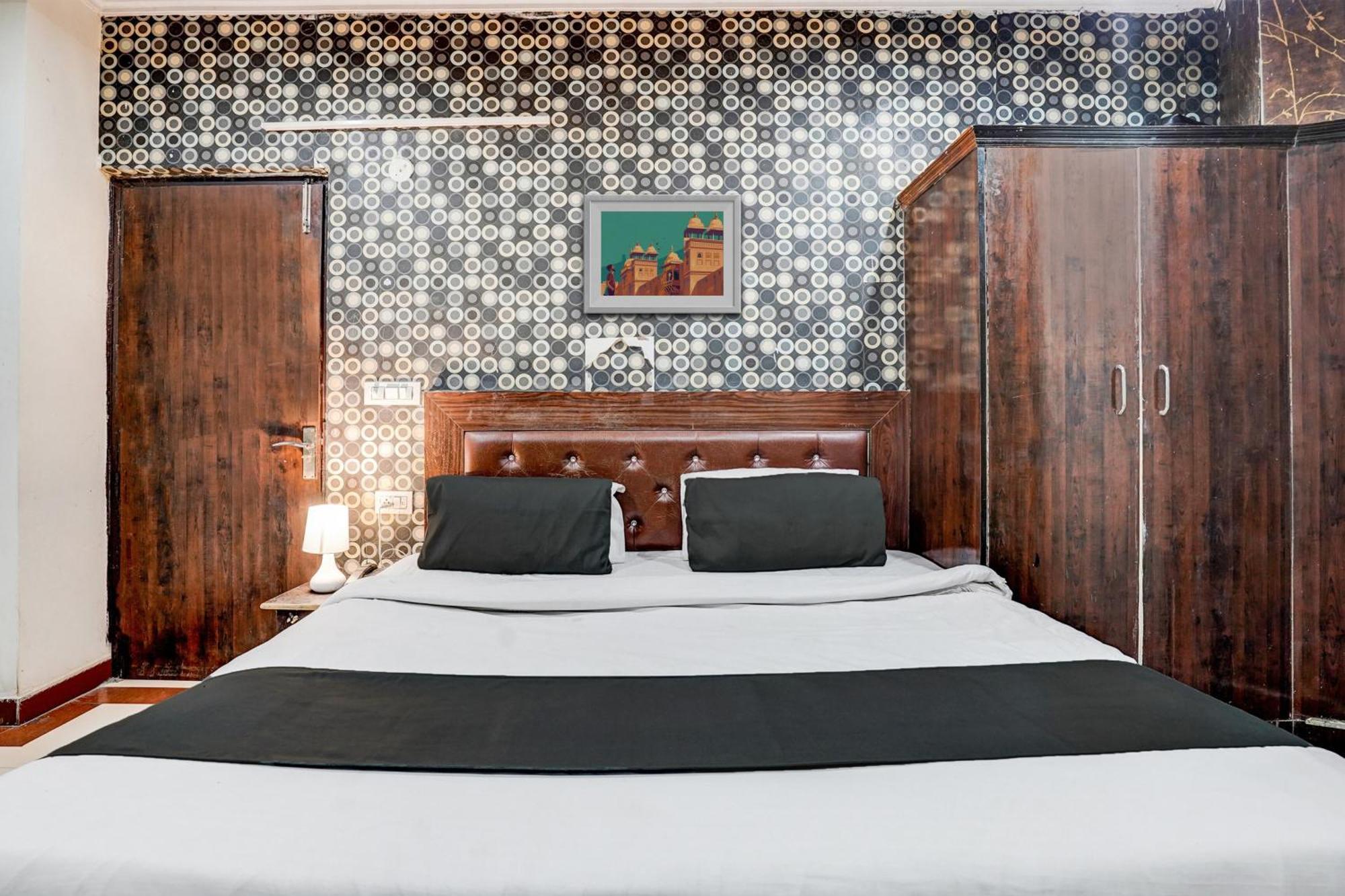 Super Hotel O Bg Hotel Faridabad Luaran gambar
